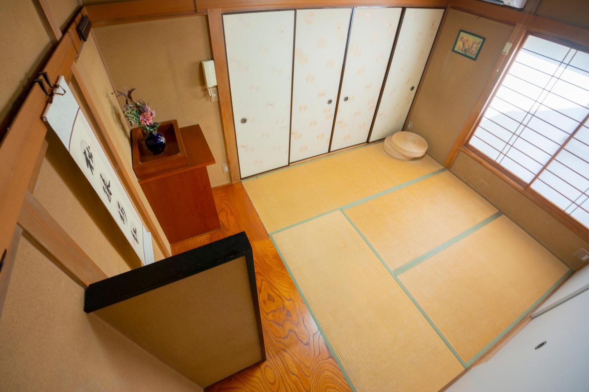 Family Or Business Travel 20 Percent Off 20 Guests 144Sqm Free Ikebukuro Shuttle 2 Kitchens Bathrooms 4 Bedrooms Tokyo Exterior photo